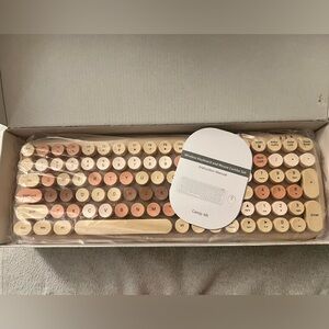 Wireless keyboard and mouse